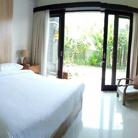 Guest House Reisya Νούσα Ντούα Εξωτερικό φωτογραφία