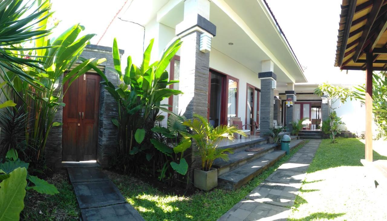 Guest House Reisya Νούσα Ντούα Εξωτερικό φωτογραφία
